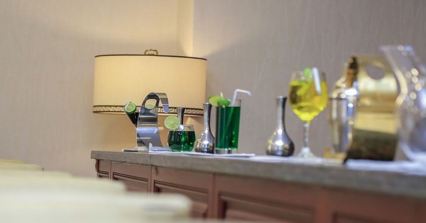 Sapphire Addis Hotel: Room refreshments