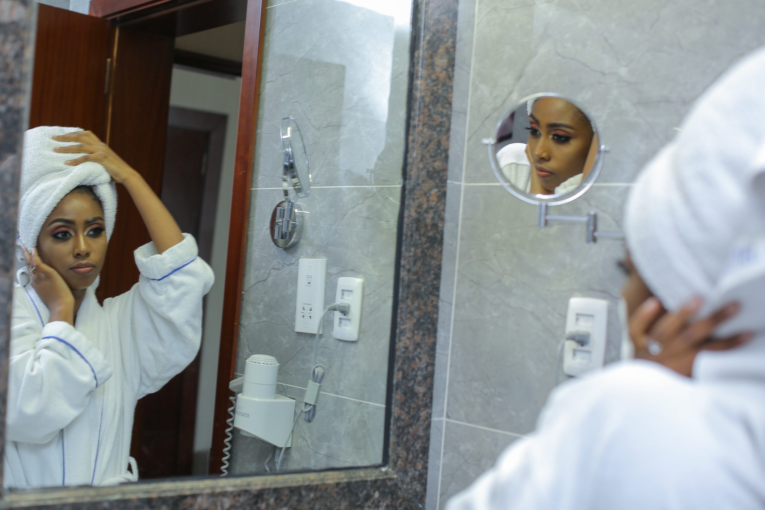 Sapphire Addis Hotel: Bathroom