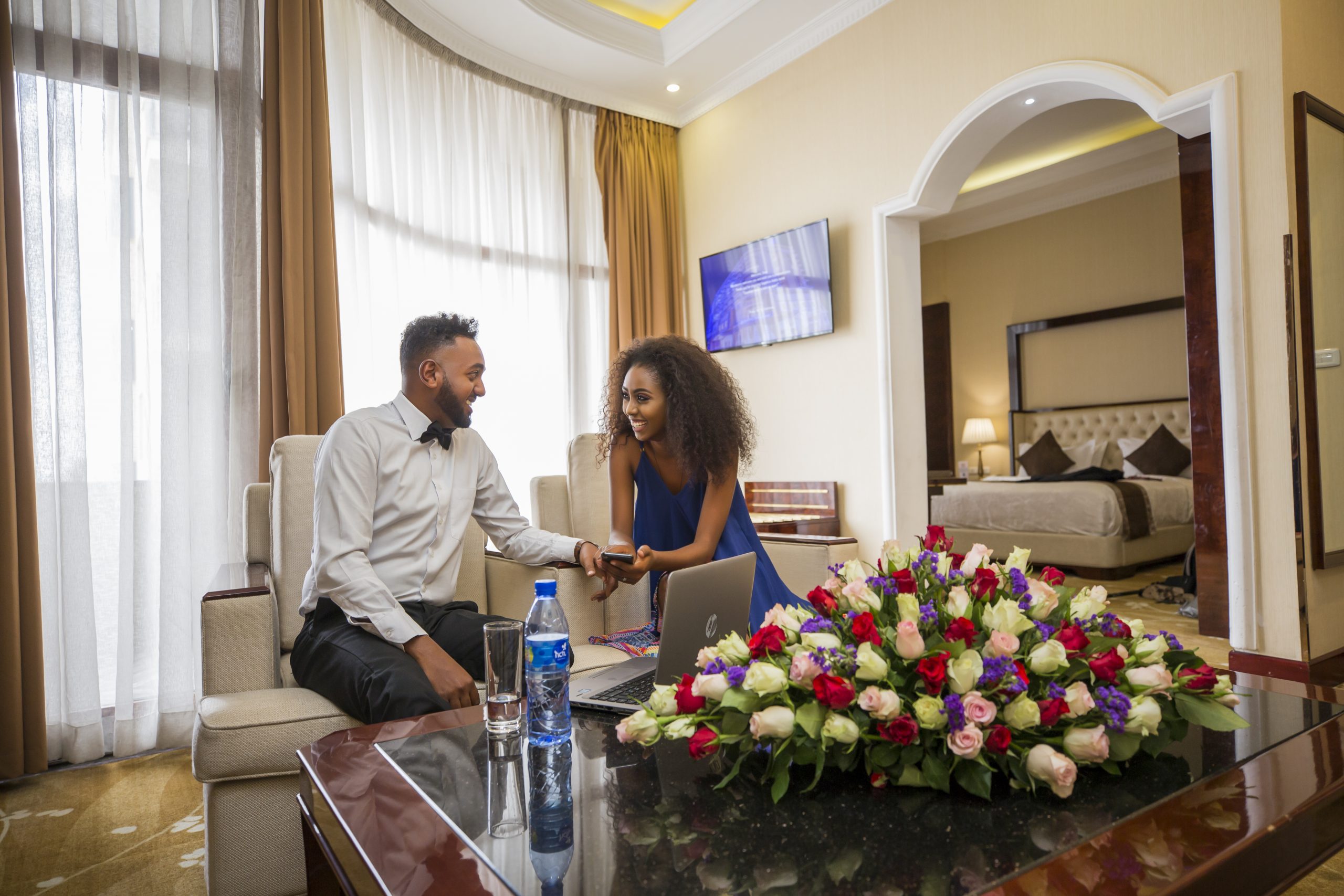 Sapphire Addis Hotel: Suite sitting area