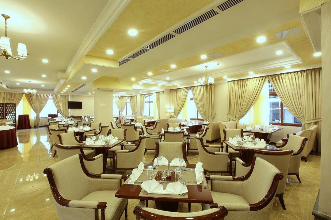 Sapphire Addis Hotel: Dining area